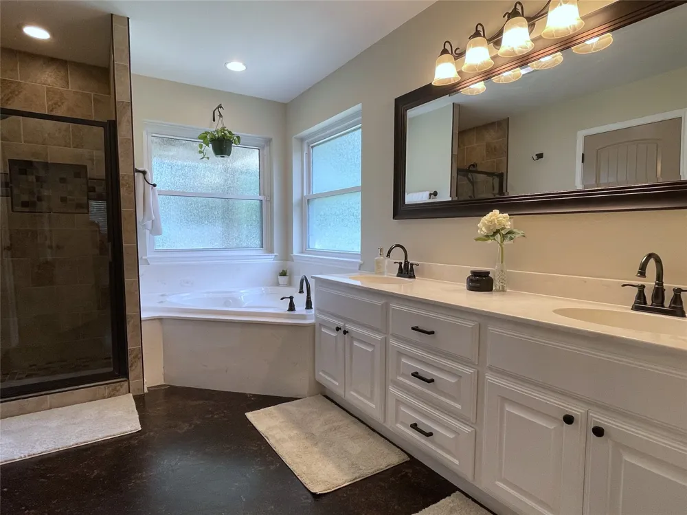 109 Private Road 916 Fairfield, TX 75840