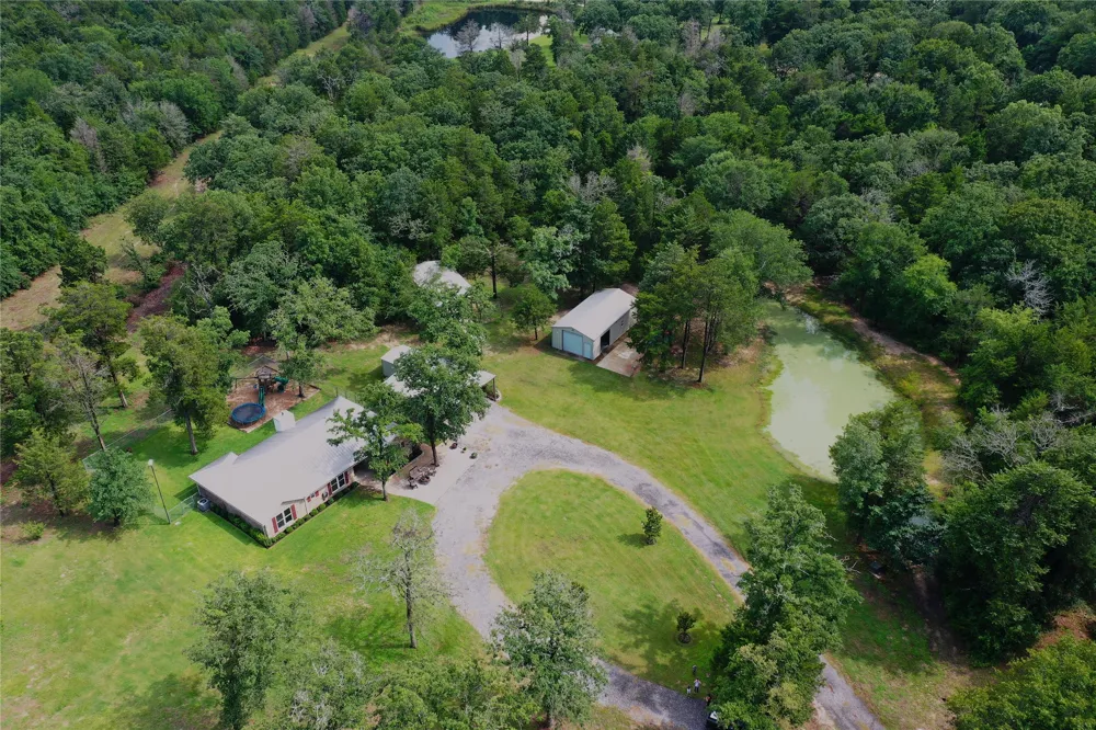 109 Private Road 916 Fairfield, TX 75840