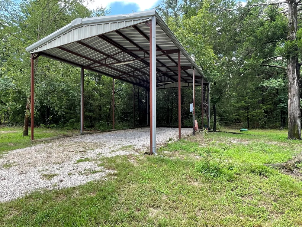 109 Private Road 916 Fairfield, TX 75840