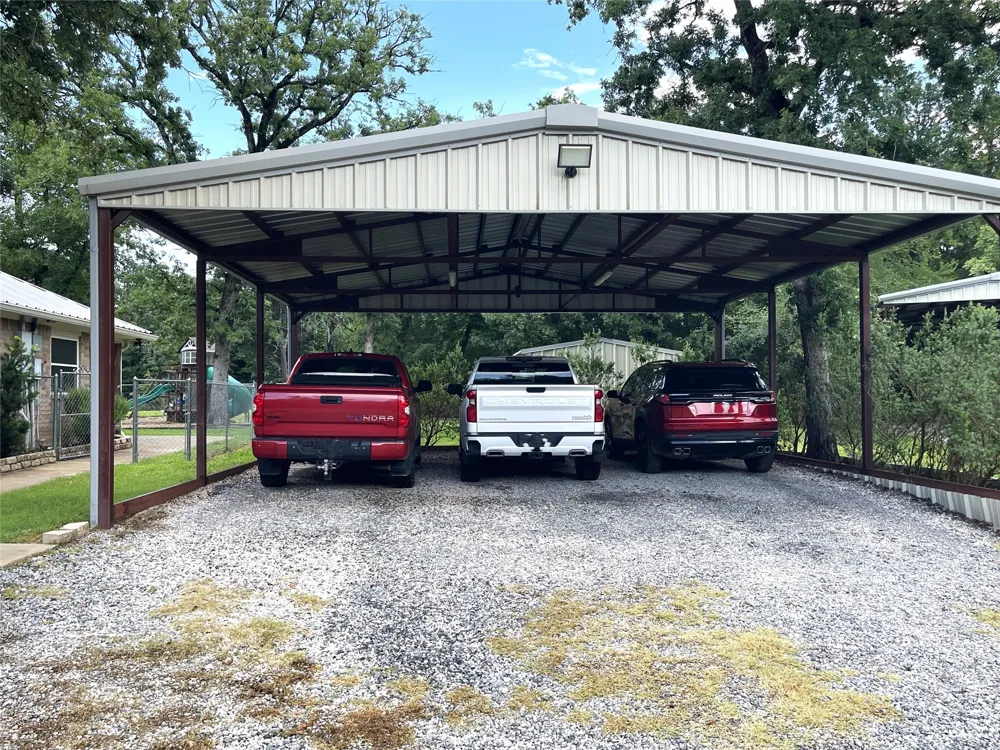 109 Private Road 916 Fairfield, TX 75840