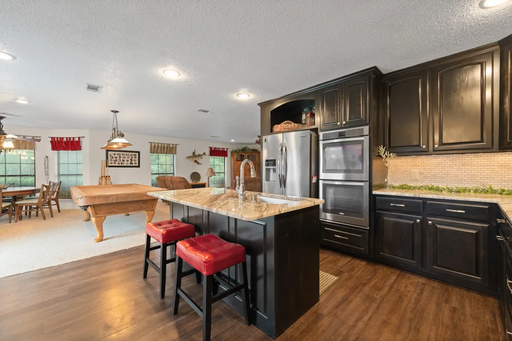 24068 Stonewood Drive Whitney, TX 76692