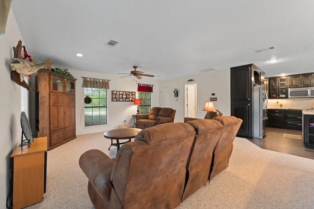 24068 Stonewood Drive Whitney, TX 76692