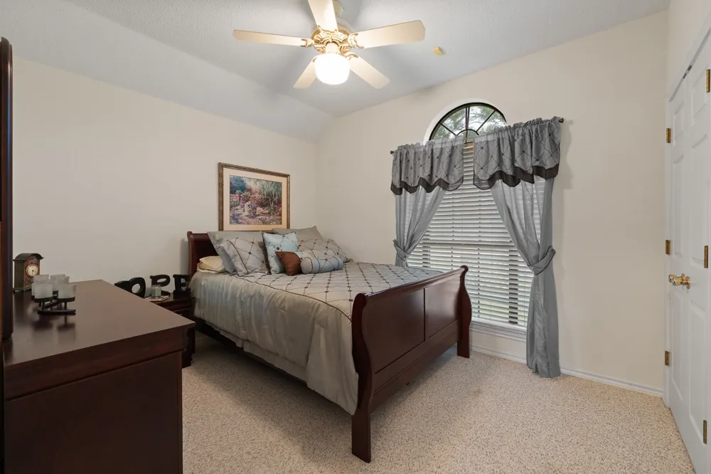 24068 Stonewood Drive Whitney, TX 76692