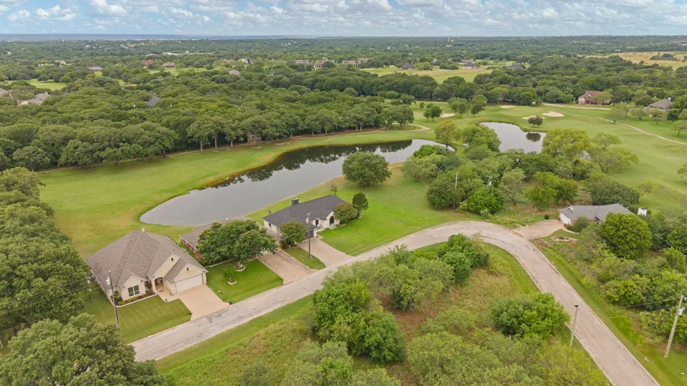 24068 Stonewood Drive Whitney, TX 76692