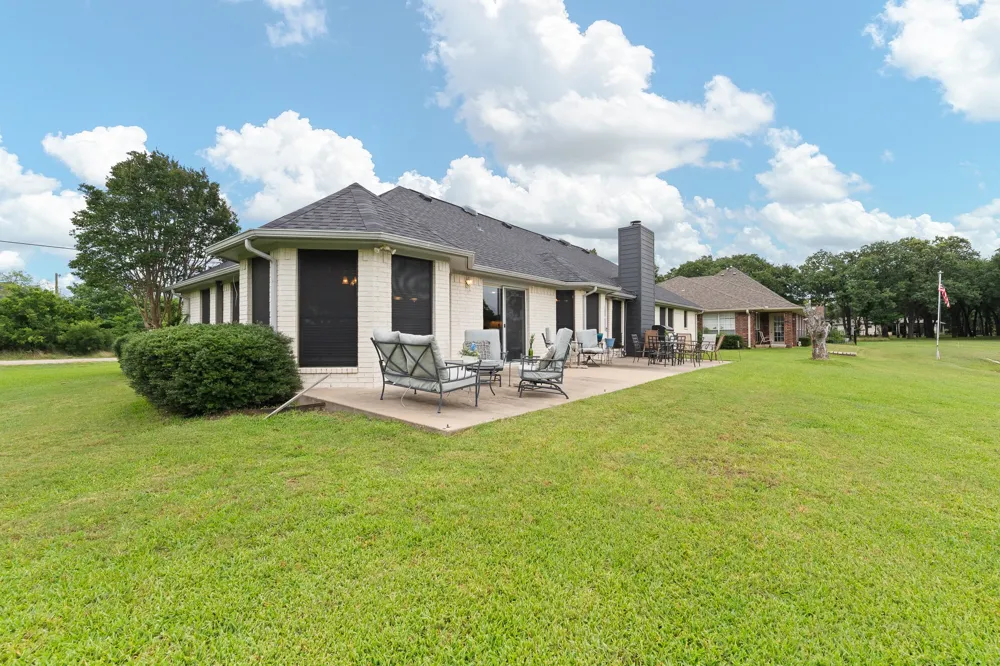 24068 Stonewood Drive Whitney, TX 76692