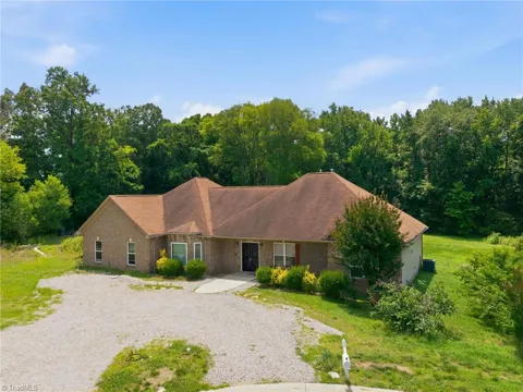 1803 Wilton Gate Drive