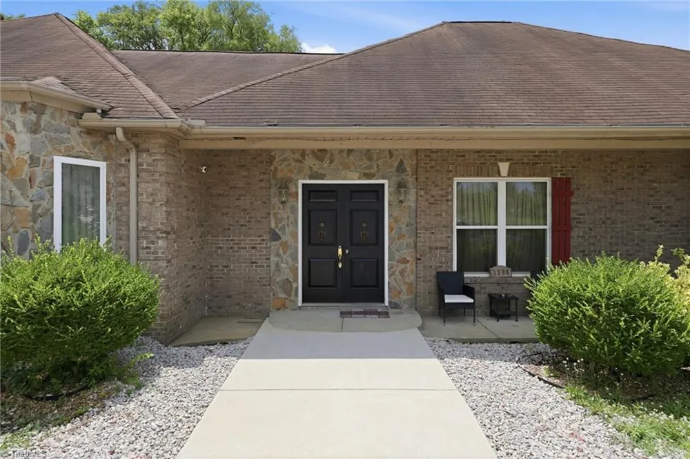 1803 Wilton Gate Drive Charlotte, NC 28262