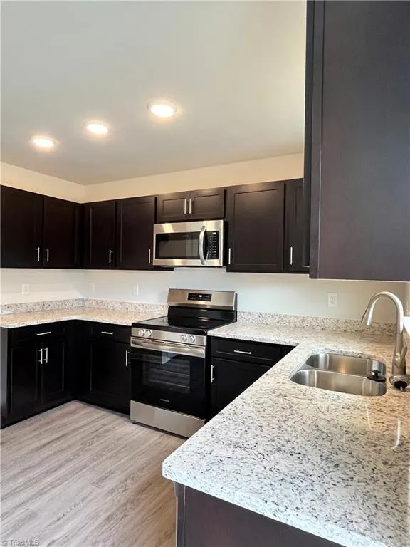 403 Unity Street Thomasville, NC 27360