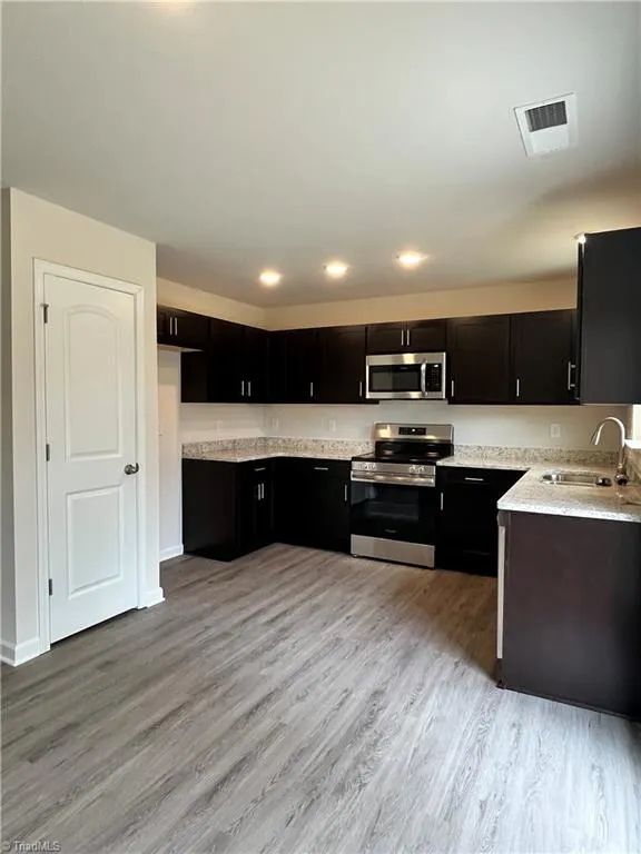 403 Unity Street Thomasville, NC 27360