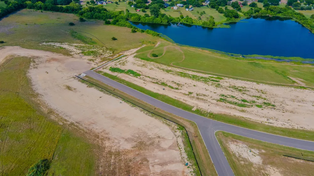 240 Lakeside Landing Lorena, TX 76655