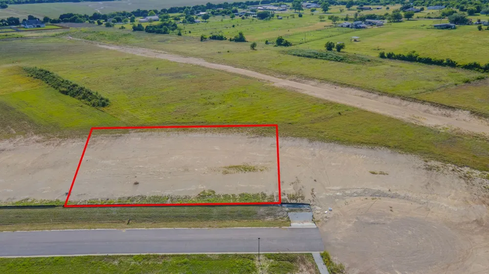 200 Lakeside Landing Lorena, TX 76655