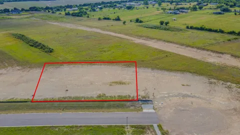 200 Lakeside Landing