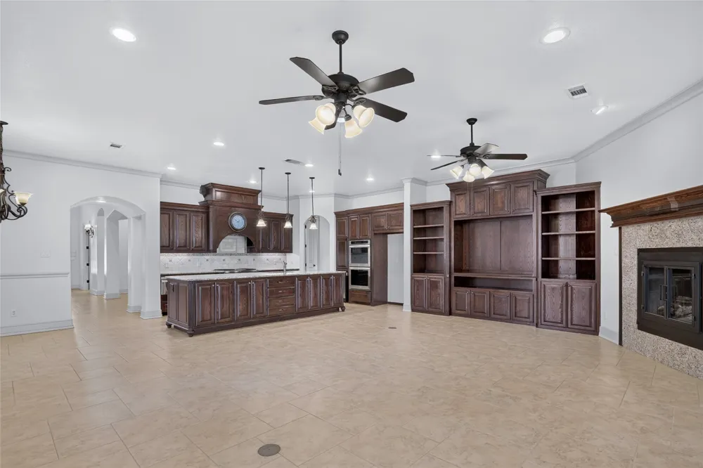 7917 Club Court Fort Worth, TX 76179
