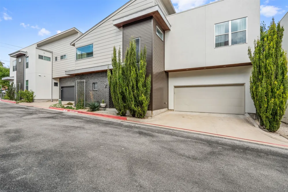 2105 Goodrich Avenue #2 Austin, TX 78704