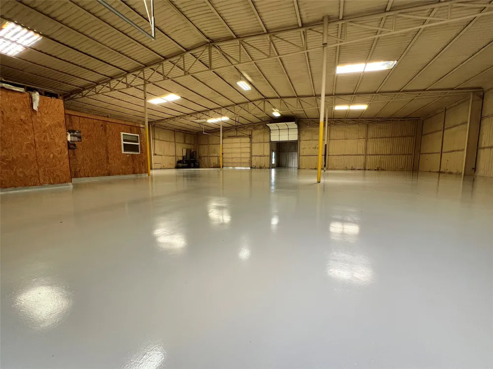 533 Redbird Lane Bowie, TX 76230