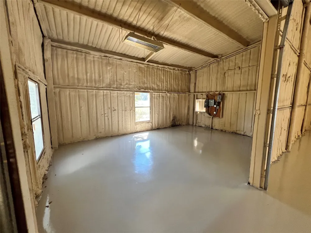 533 Redbird Lane Bowie, TX 76230