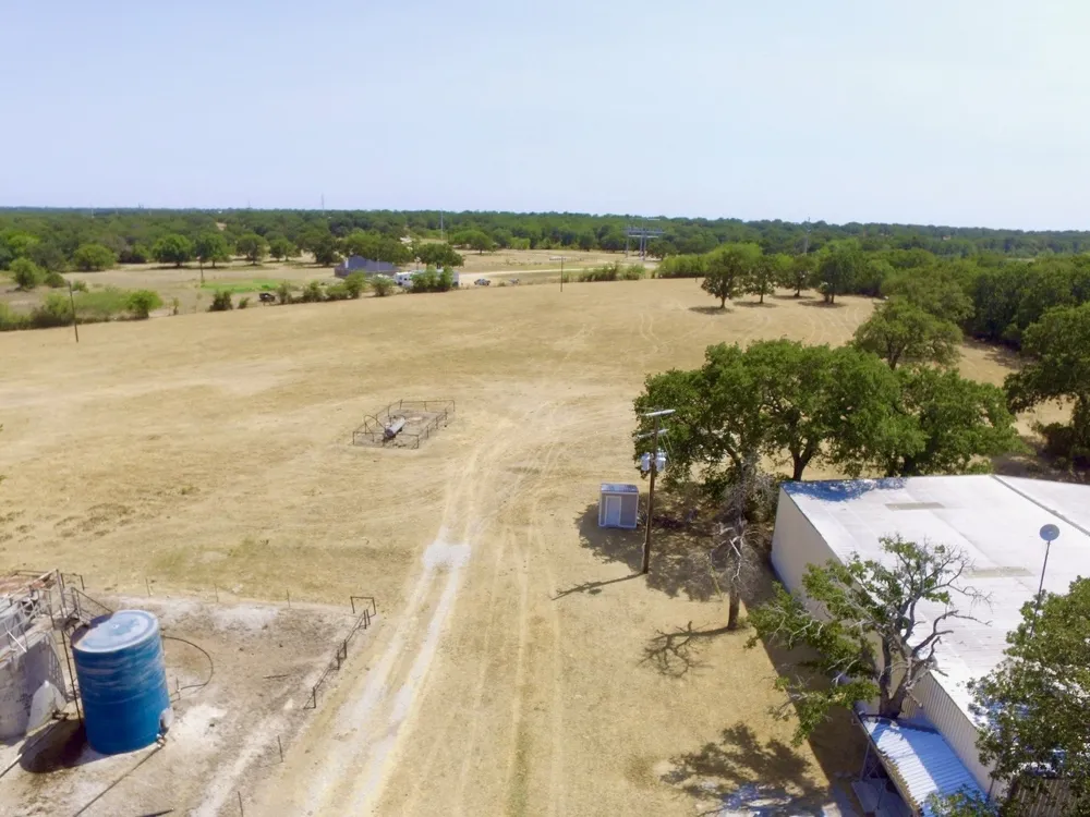 533 Redbird Lane Bowie, TX 76230