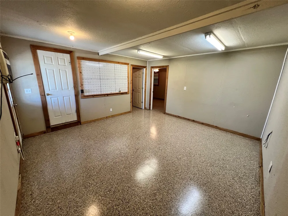 533 Redbird Lane Bowie, TX 76230