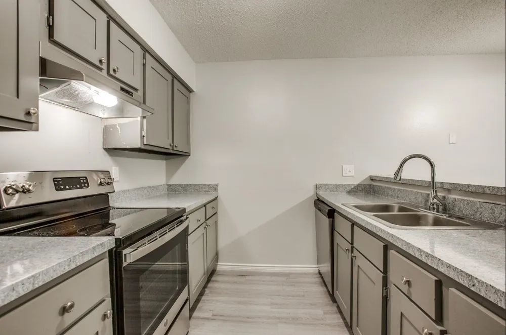 1935 Cranford Drive #104 Garland, TX 75041