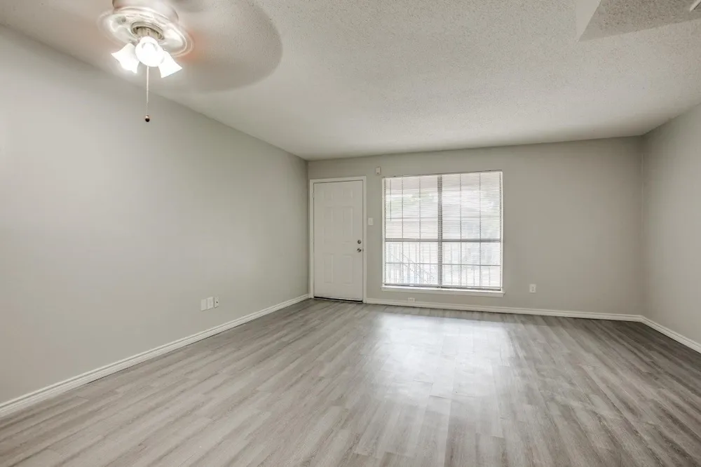 1935 Cranford Drive #104 Garland, TX 75041