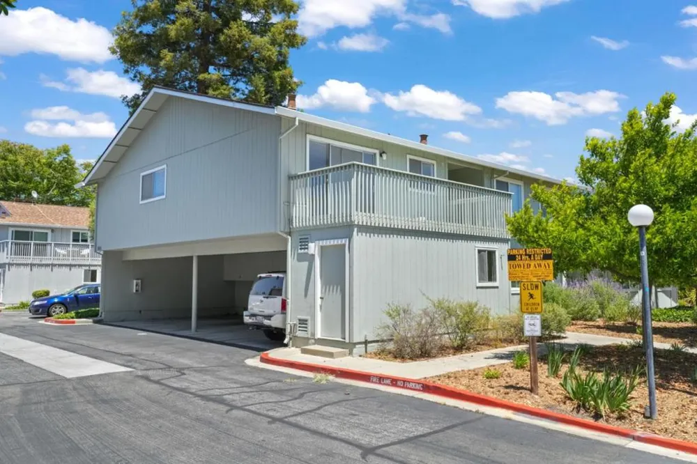 1083 Reed Avenue #D Sunnyvale, CA 94086
