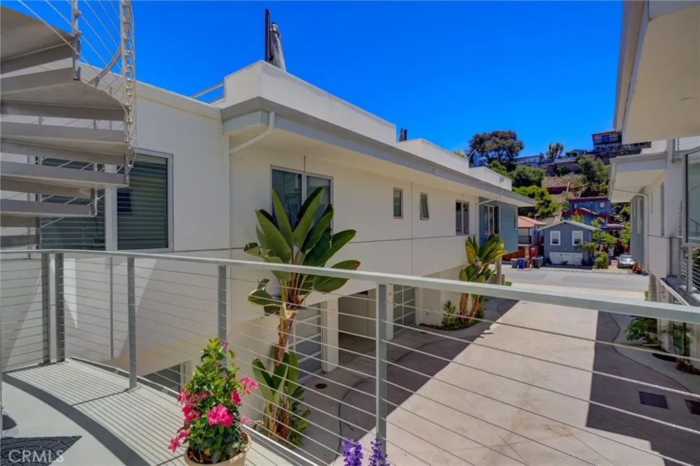 239 San Miguel Avila Beach, CA 93424