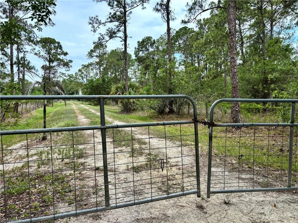 2150 Panama Avenue Clewiston, FL 33440
