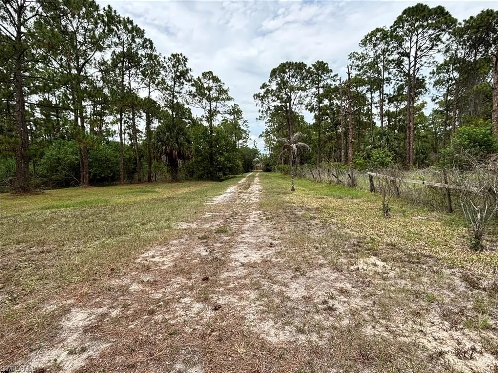 2150 Panama Avenue Clewiston, FL 33440