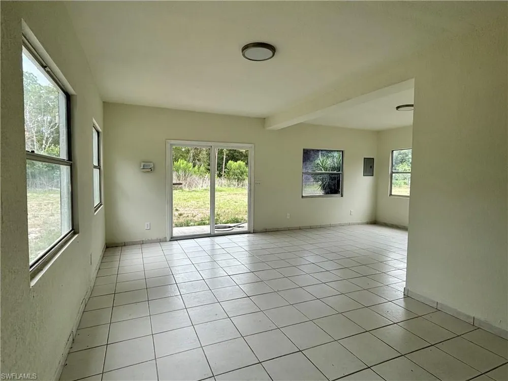 2150 Panama Avenue Clewiston, FL 33440