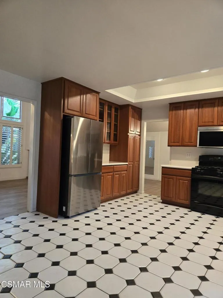3166 Black Hills Court Thousand Oaks, CA 91362