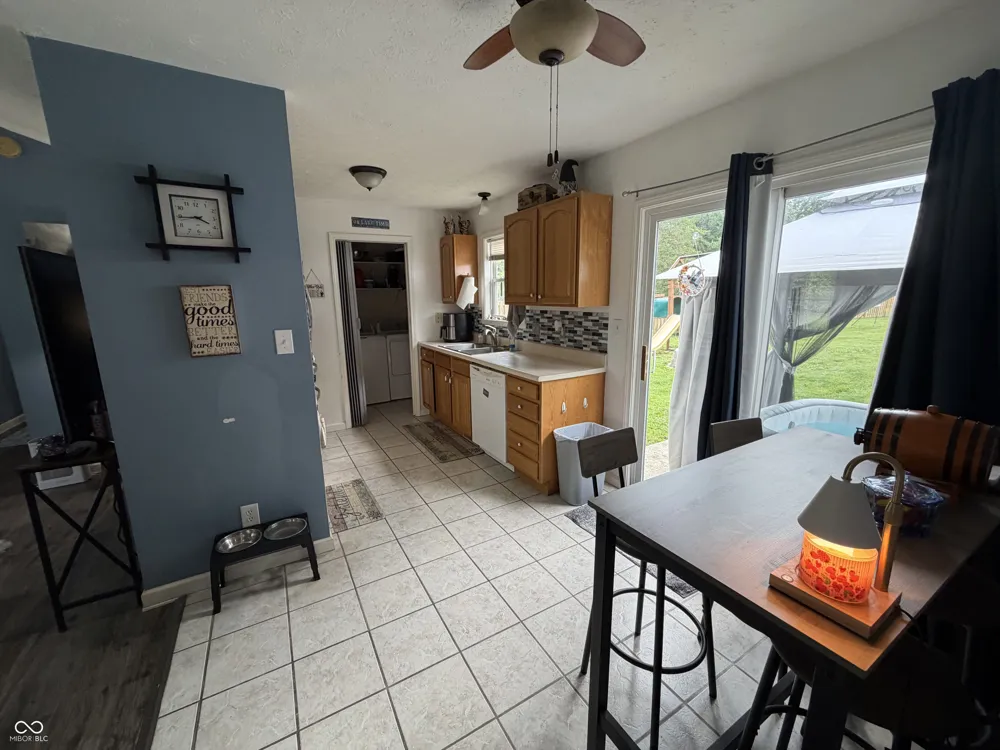 205 Jefferson Coatesville, IN 46121