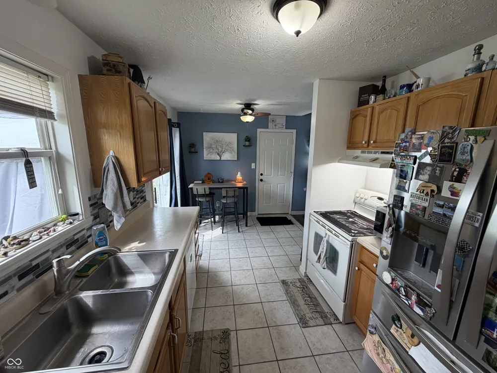 205 Jefferson Coatesville, IN 46121