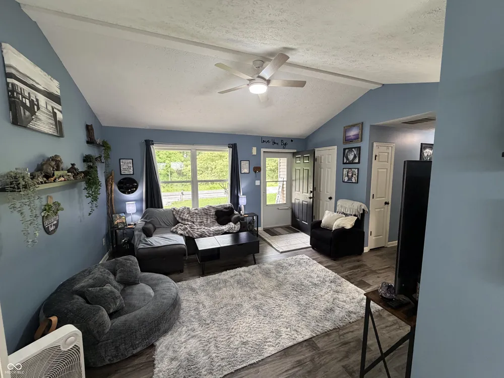 205 Jefferson Coatesville, IN 46121
