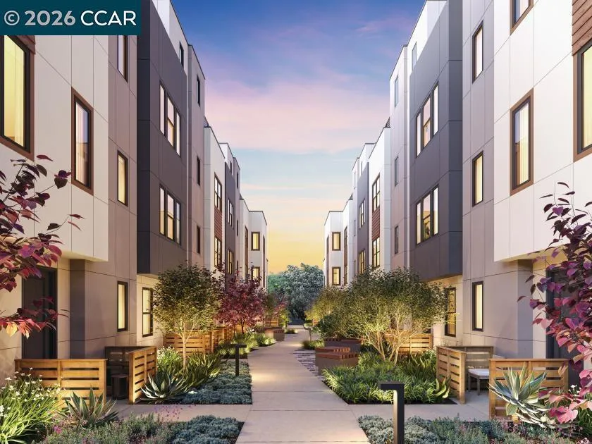 3079 El Camino Real #202 Santa Clara, CA 95051