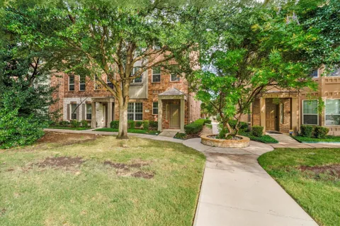 3912 Amberwood Drive