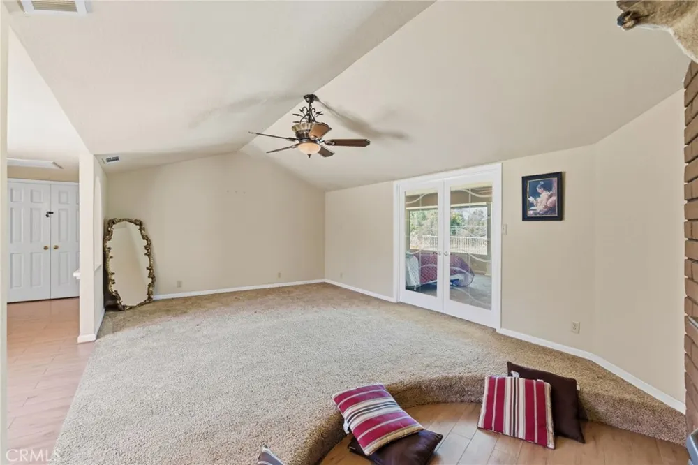 38720 Highway 41 Oakhurst, CA 93644