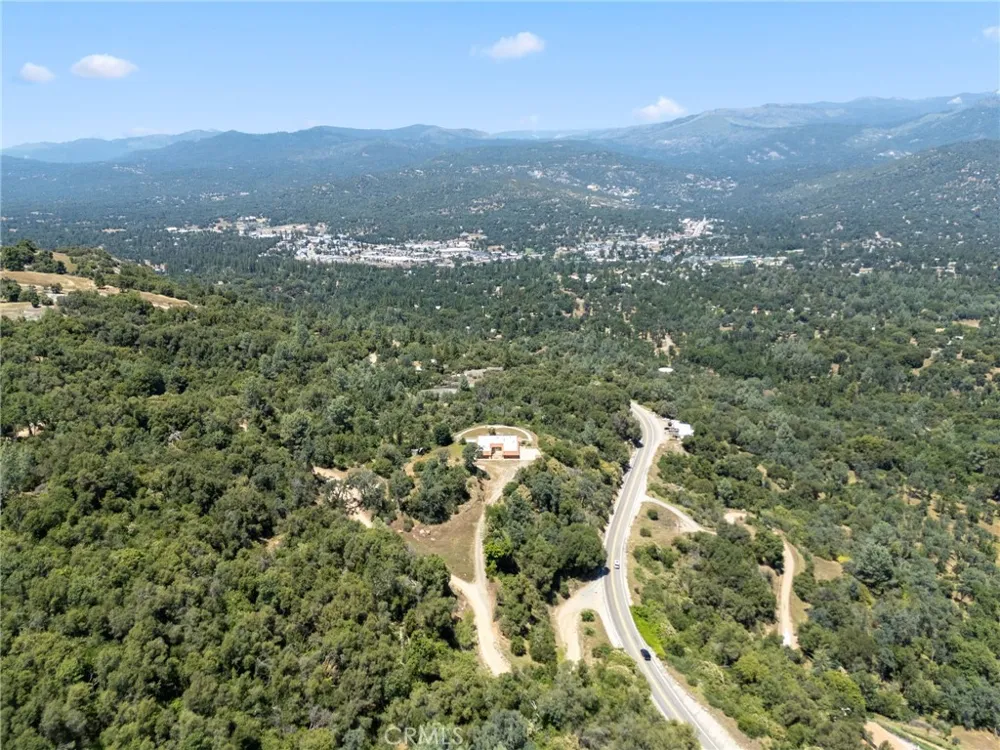 38720 Highway 41 Oakhurst, CA 93644