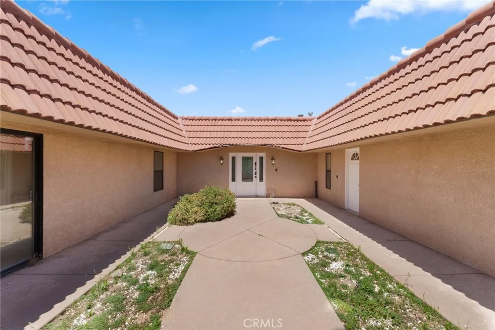 38720 Highway 41 Oakhurst, CA 93644