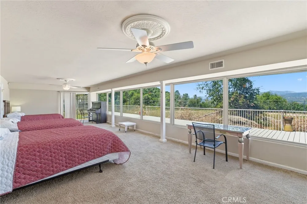 38720 Highway 41 Oakhurst, CA 93644