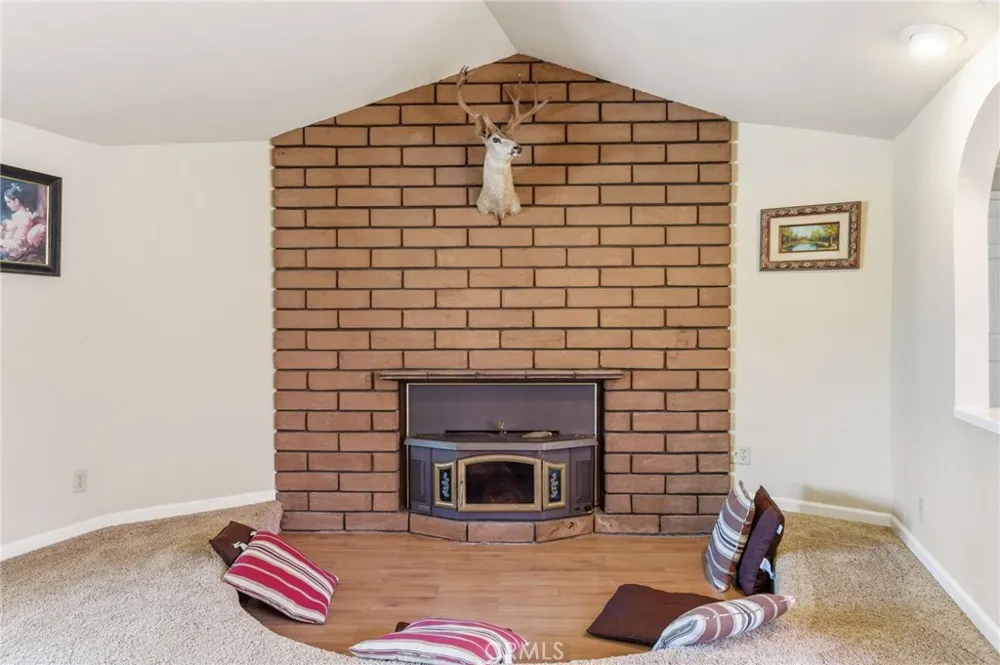 38720 Highway 41 Oakhurst, CA 93644