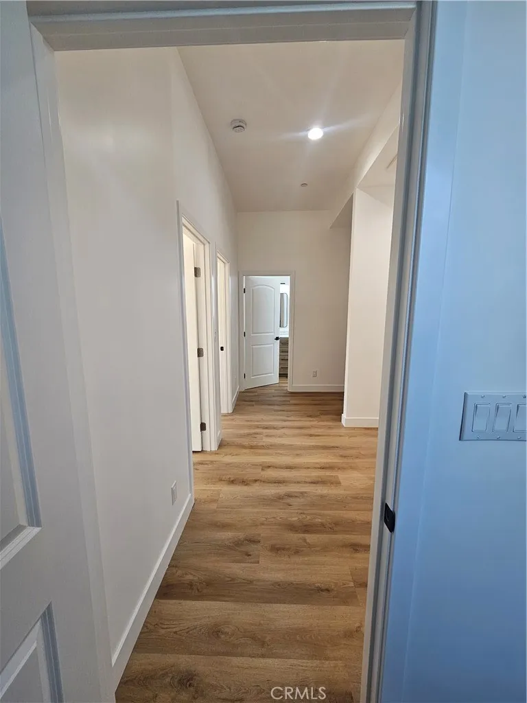 6955 Rhea Reseda, CA 91335