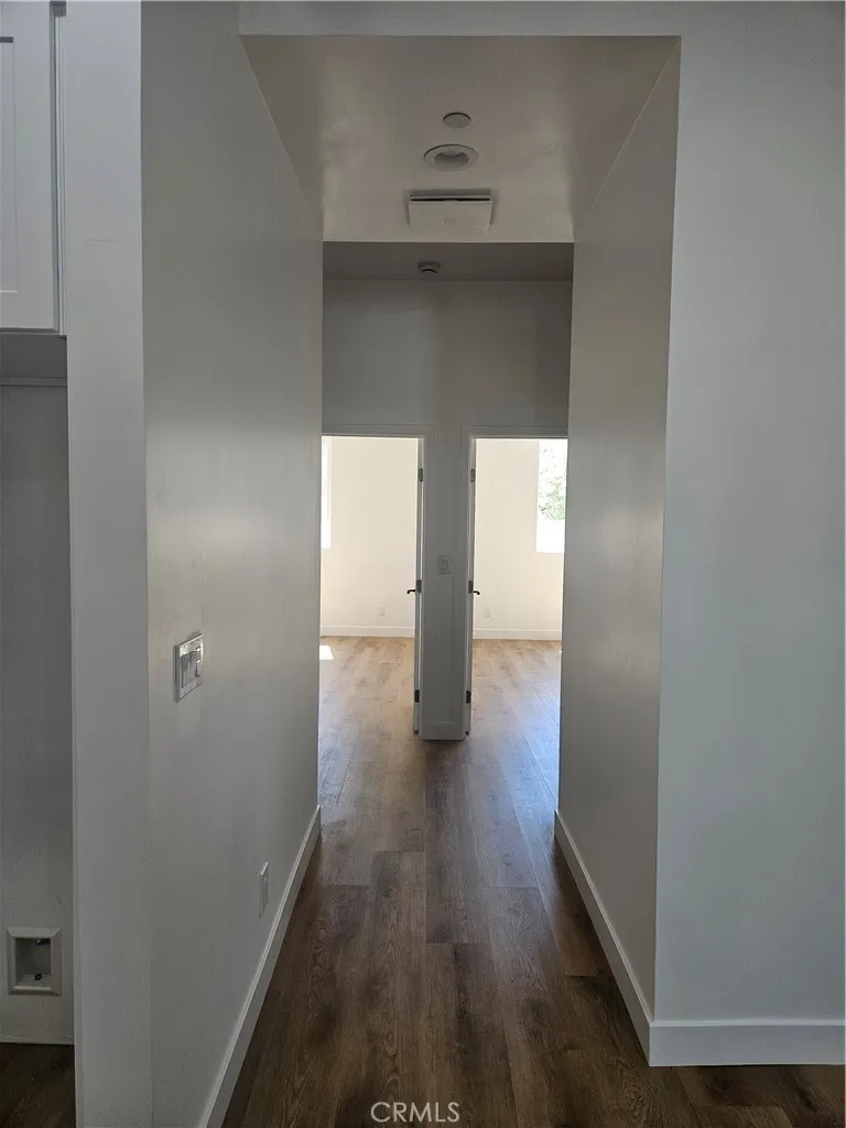 6955 Rhea Reseda, CA 91335