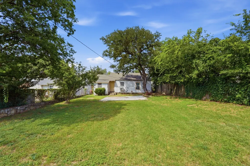 2713 35th Street Fort Worth, TX 76106