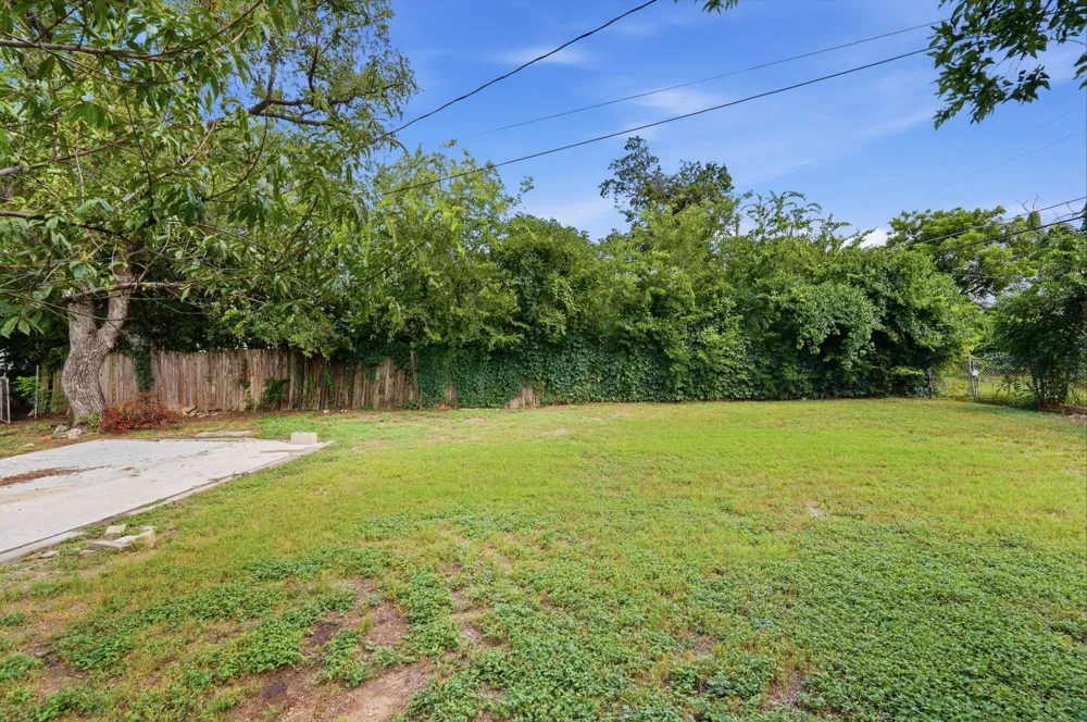 2713 35th Street Fort Worth, TX 76106