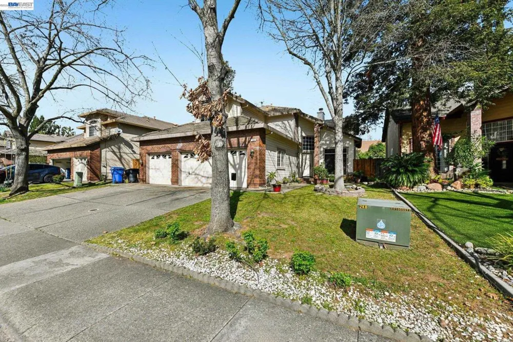 110 Conductor Way Folsom, CA 95630