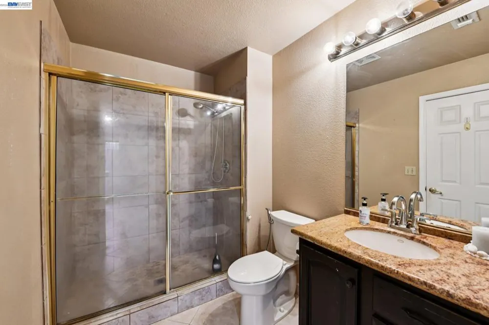 110 Conductor Way Folsom, CA 95630