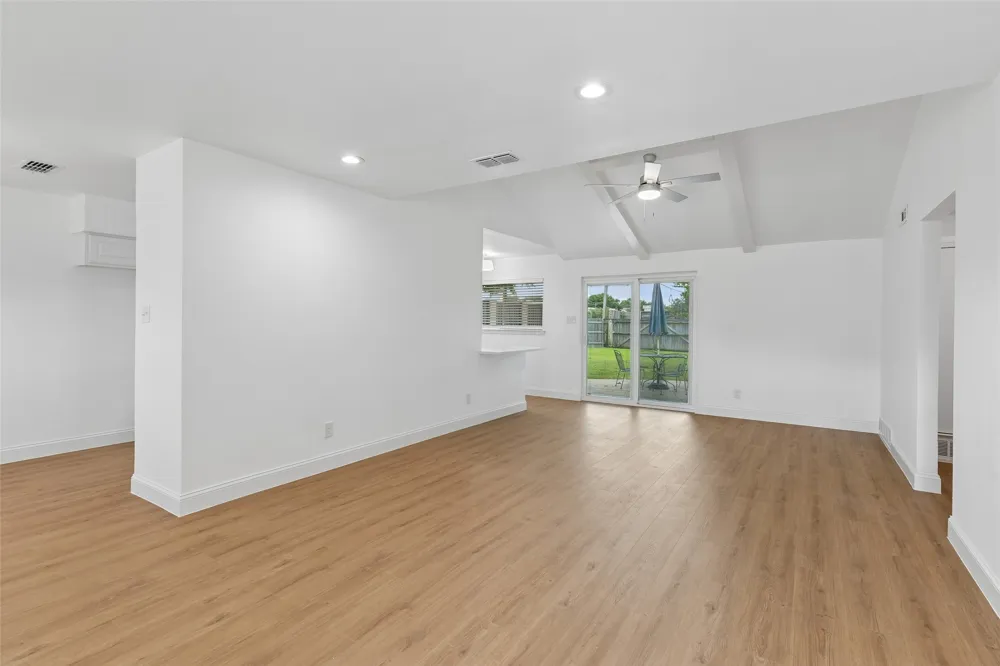 2512 Towerwood Drive Carrollton, TX 75006