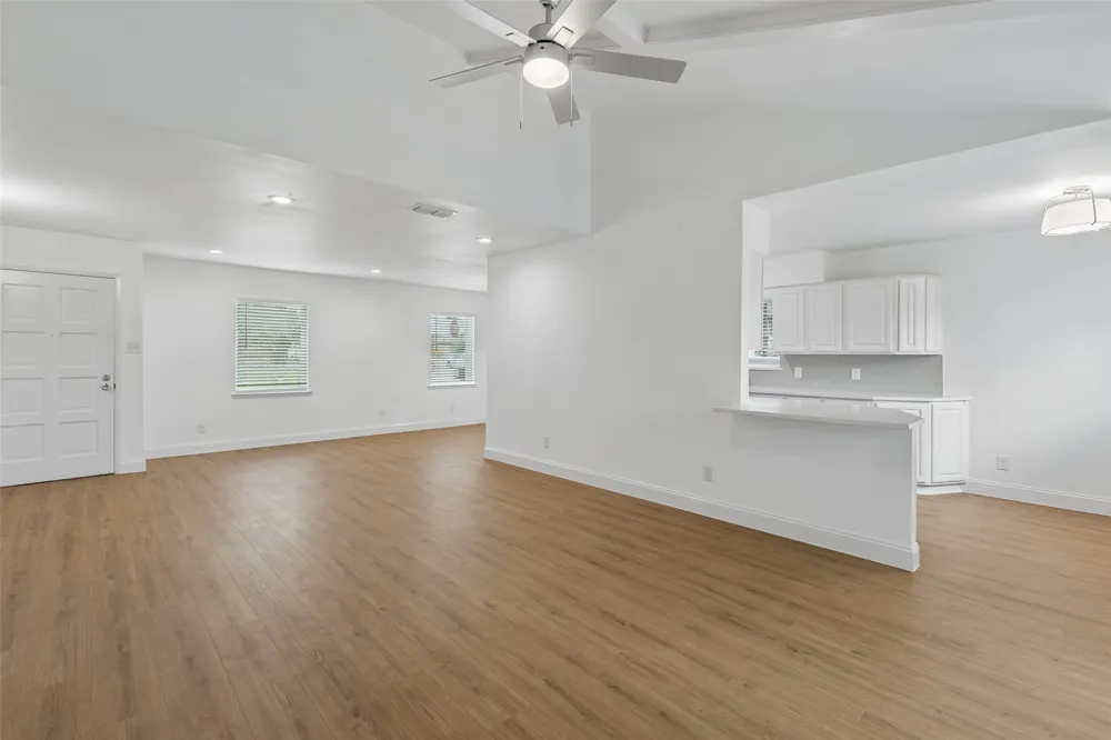 2512 Towerwood Drive Carrollton, TX 75006