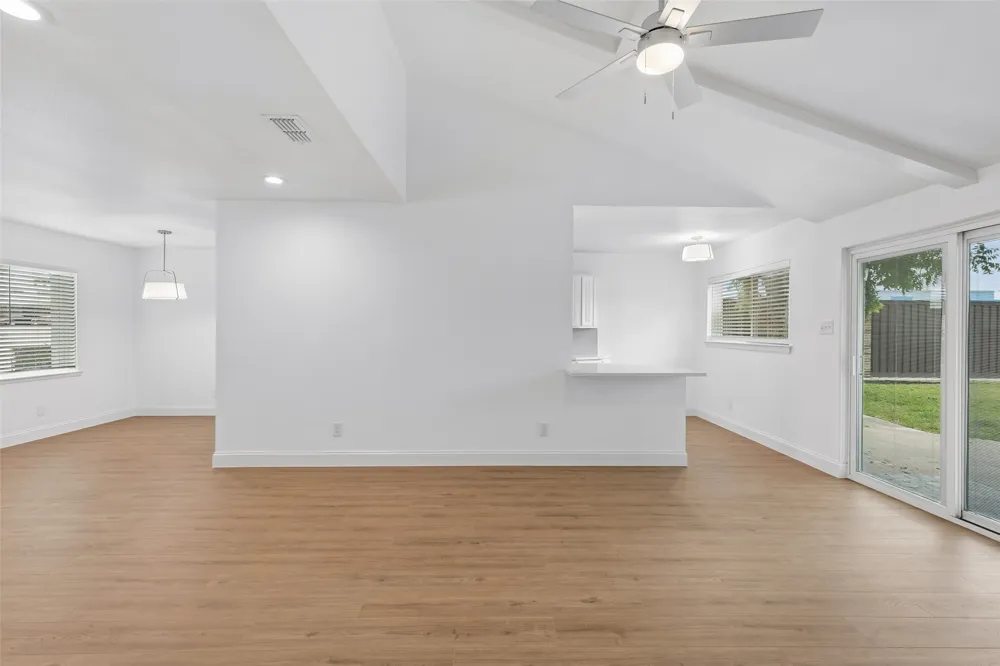2512 Towerwood Drive Carrollton, TX 75006