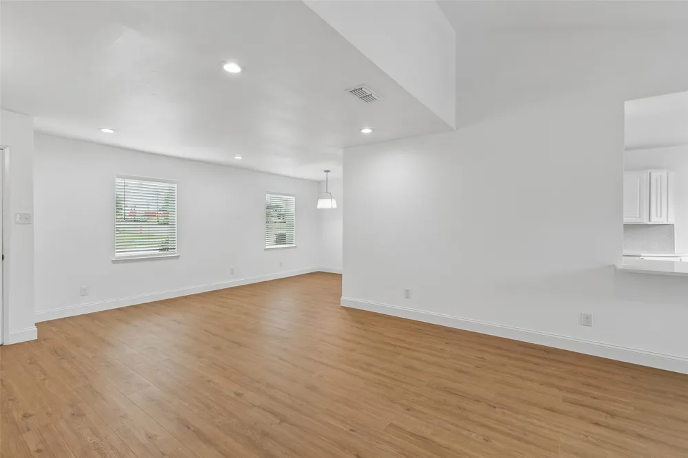 2512 Towerwood Drive Carrollton, TX 75006